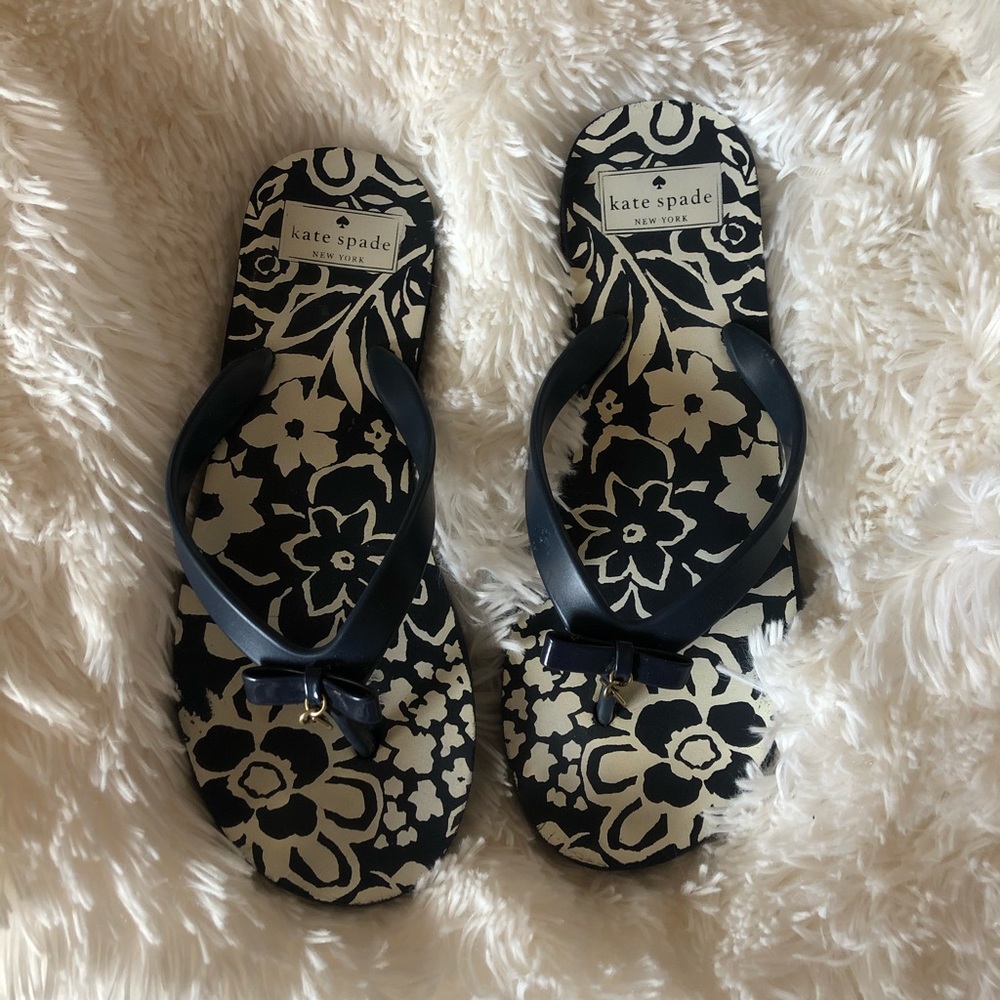 Kate Spade Navy Blue Bow Flip flops